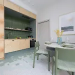 Port Praski Modern With Ac By Renters Prestige Apartman Varsó