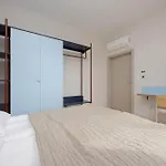 Port Praski Modern With Ac By Renters Prestige Apartman