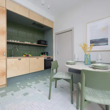 Port Praski Modern With Ac By Renters Prestige Apartman Varsó