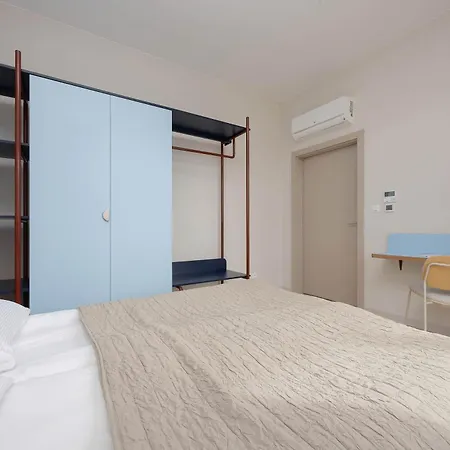 Port Praski Modern With Ac By Renters Prestige Lejlighed