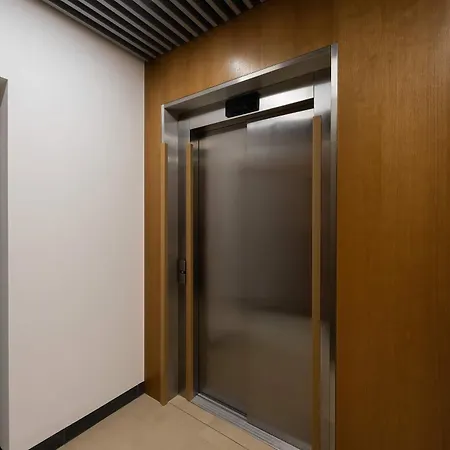 Port Praski Modern With Ac By Renters Prestige Apartman Varsó