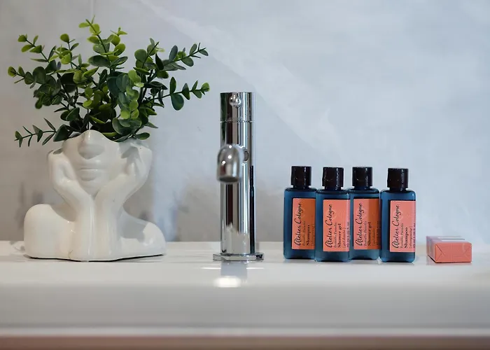 Port Praski Modern With Ac By Renters Prestige