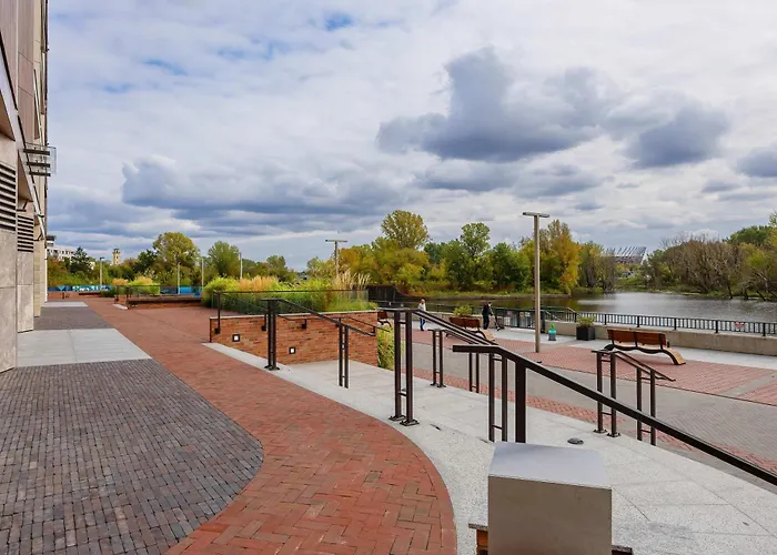 Port Praski Modern With Ac By Renters Prestige Varsovie